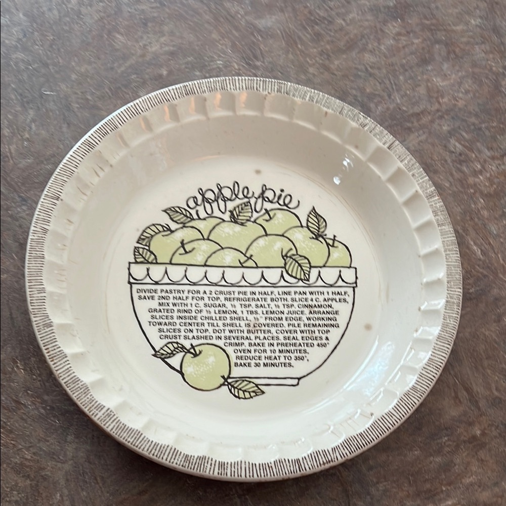 China Jeanette Ceramic Pie Dish